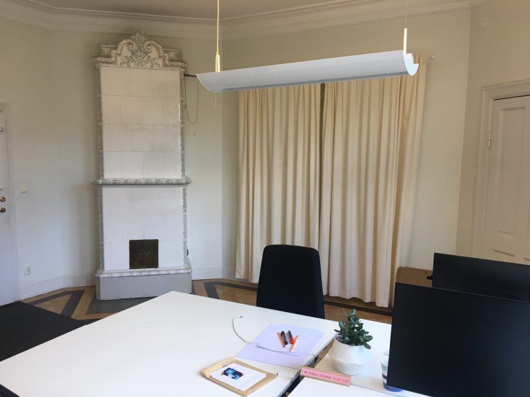 Er alldeles egna kakelugn