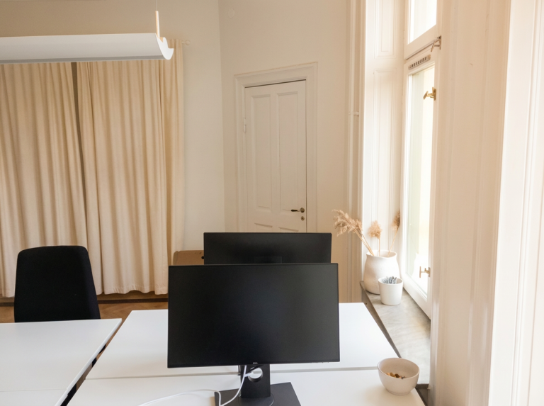 Rummet och dörren till tornrummet